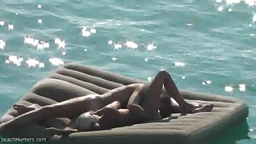 Adegan berkaca mata dengan Emily main bontot jiran yang seksi dari Reality Kings