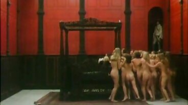 Video sofa dengan Olivia Austin seksi koleksi video awek dari James Deen